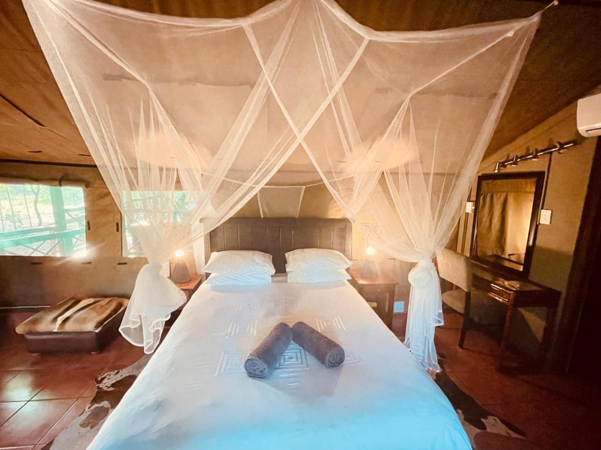Nyala Luxury Safari Tents * Marloth Park