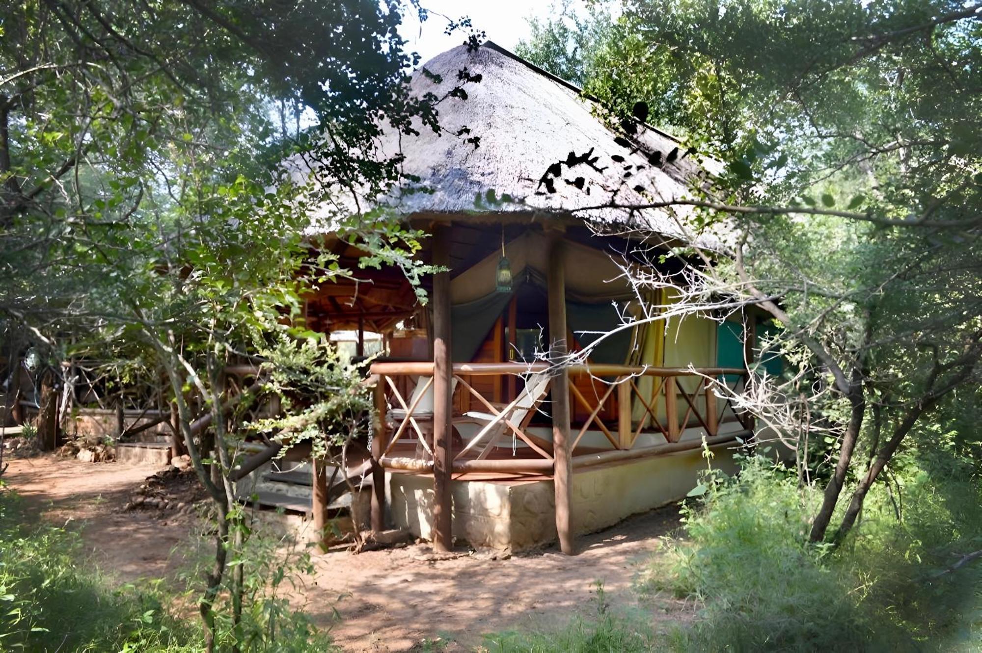 Nyala Luxury Safari Tents Campismo de Luxo Marloth Park